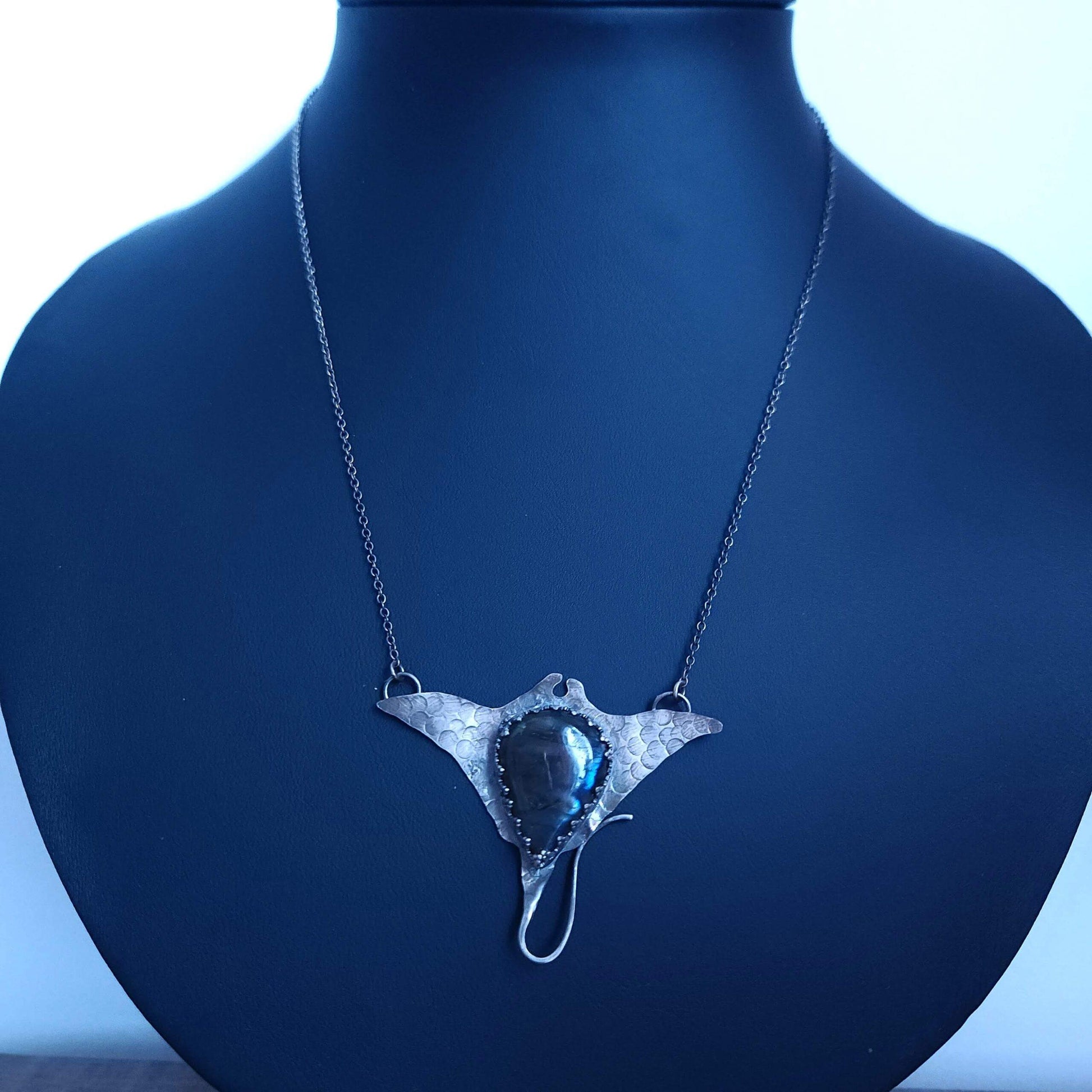 Manta Ray Labradorite Pendant image 1