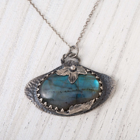Floral Labradorite necklace 