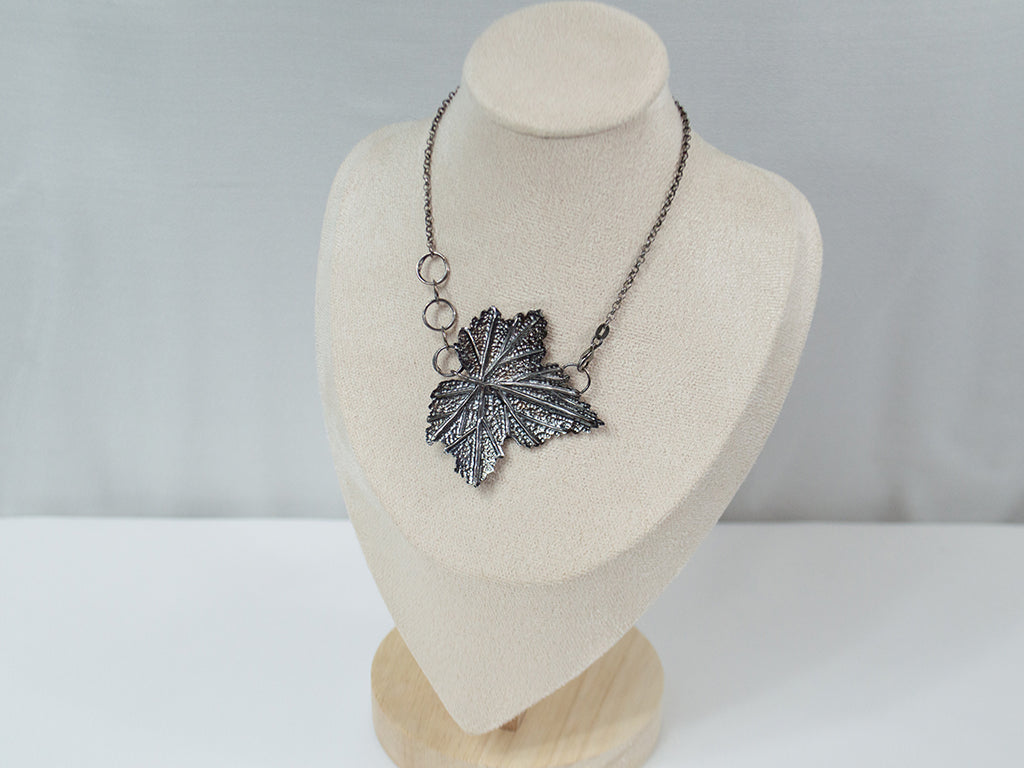 Currant Leaf Pendant Necklace