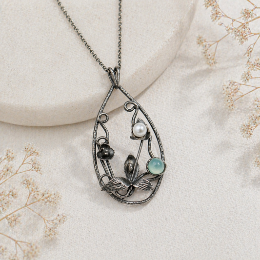 Forest Trillium Pearl Pendant